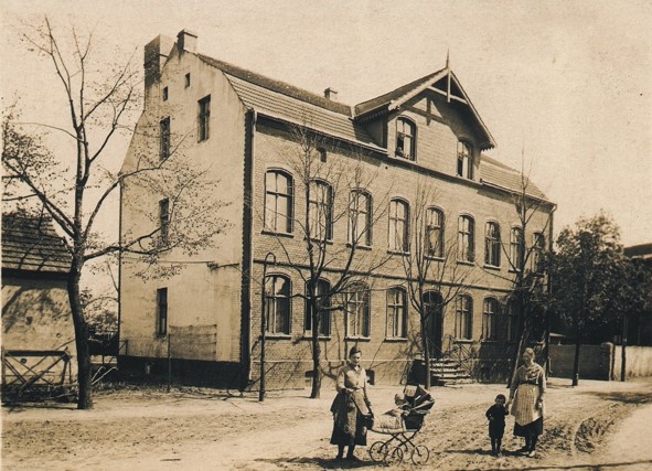 1924 - Die Triftstraße 13 ist nun ein ganz normales Wohnhaus