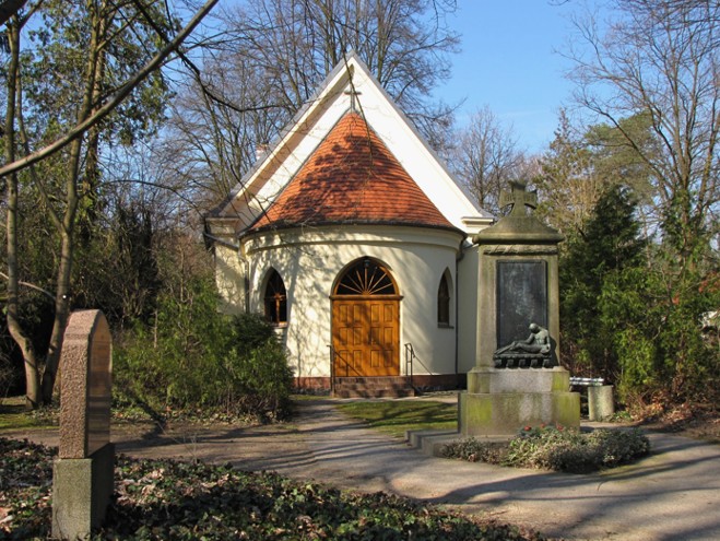 Der historische Friedhof in Zernsdorf